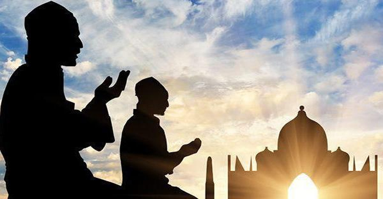 যে তিন ব্যক্তির দোয়া আল্লাহ ফিরিয়ে দেন না